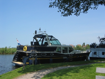 holl12