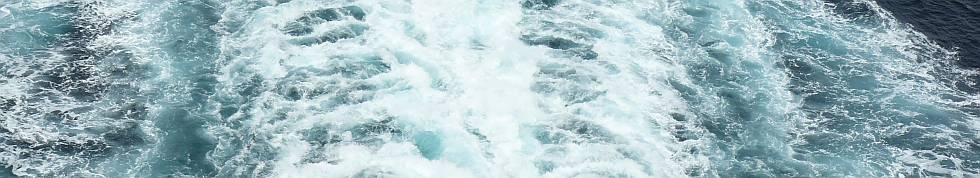 Wasserbewegung am Heck