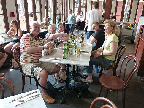 Stanley's -Burger Restaurant