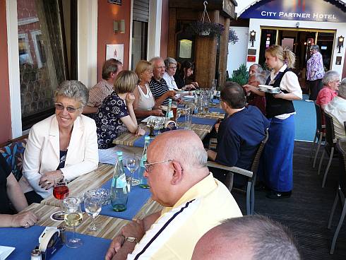 Erstes Abendessen